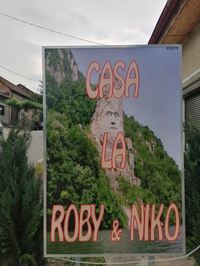 Готель La Roby Si Niko Дубова Екстер'єр фото